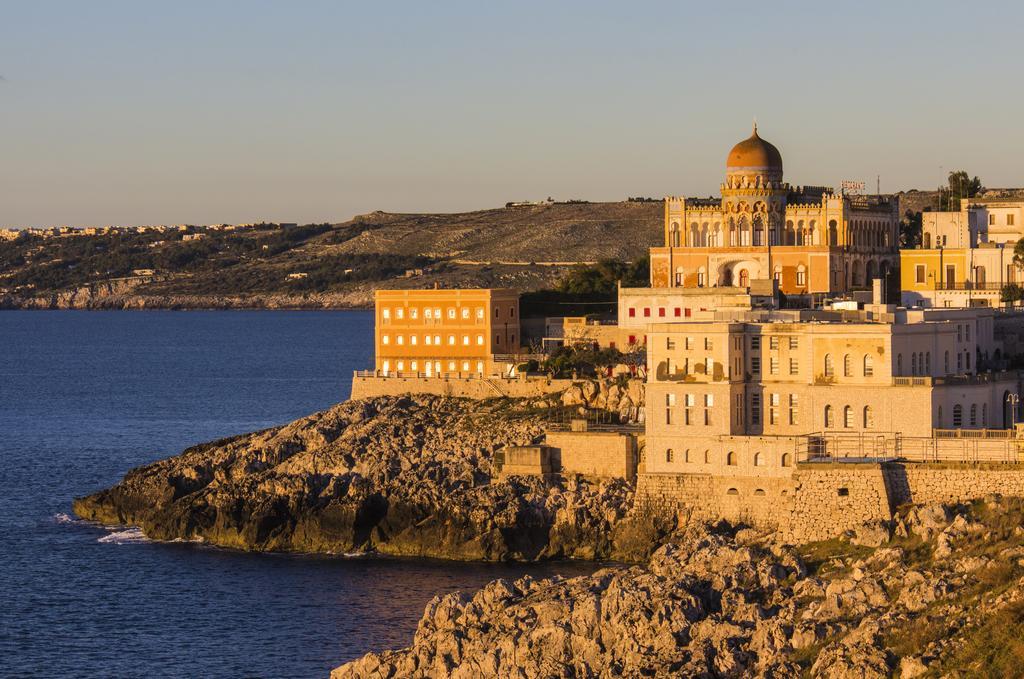 Appartamenti "Torre Del Mito" Santa Cesarea Terme Eksteriør bilde